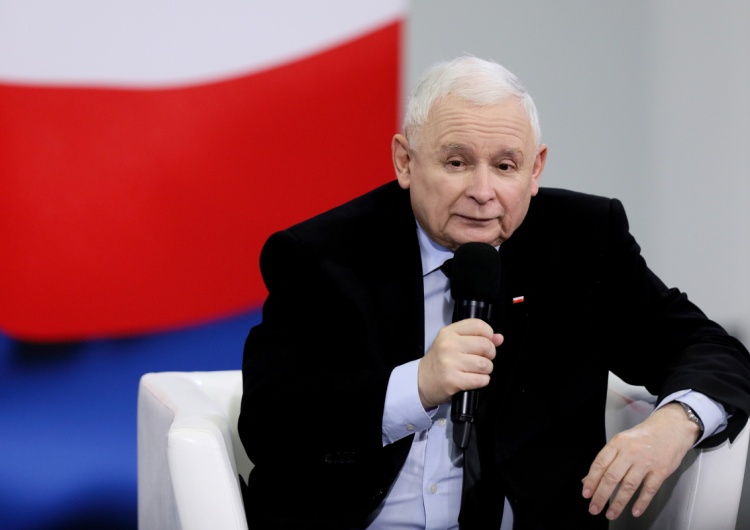 Kaczyński: Kupowalibyśmy broń w państwach UE, gdyby nie prowadziły z nami wojny