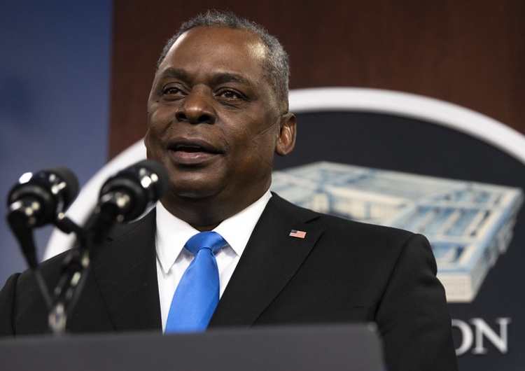 Lloyd Austin USA zapewnia o „żelaznym” zobowiązaniu do obrony Polski