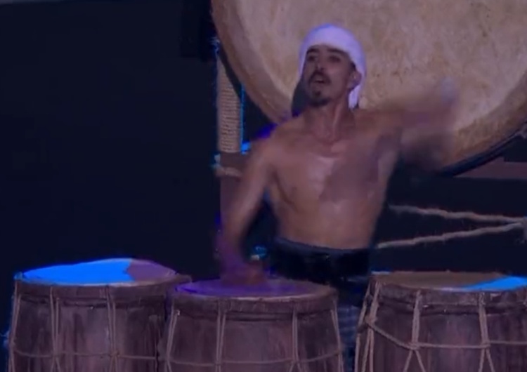 Polski akcent w trakcie ceremonii otwarcia mundialu. „Polska, Biało-Czerwoni” [WIDEO]