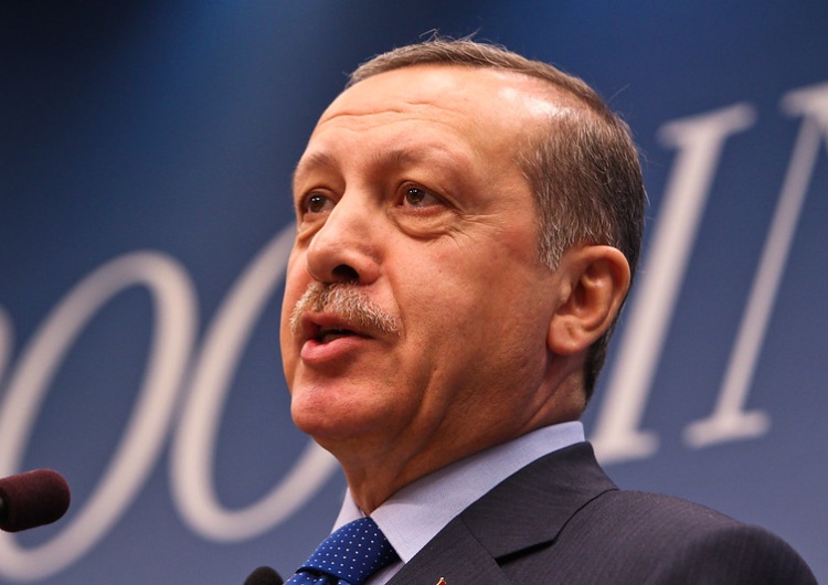 Recep Tayyip Erdogan Erdogan ostrzega Polskę