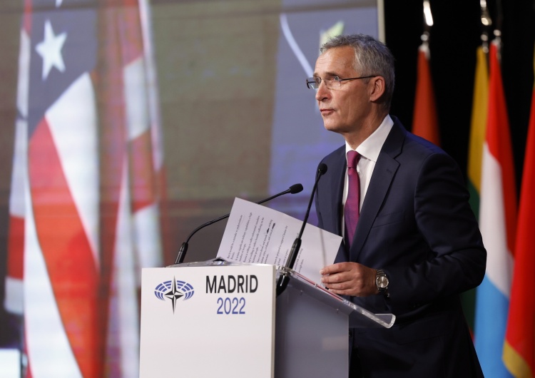 Sekretarz generalny NATO Jens Stoltenberg Rosja zostanie uznana państwem terrorystycznym? Ważna decyzja NATO