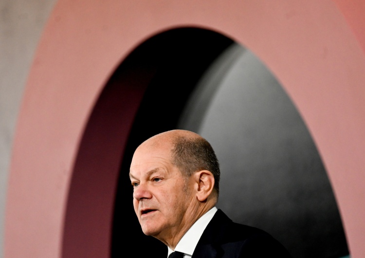 Kanclerz Niemiec Olaf Scholz Niemiecki dziennik: „Nie widać odejścia od prorosyjskiej polityki Niemiec”
