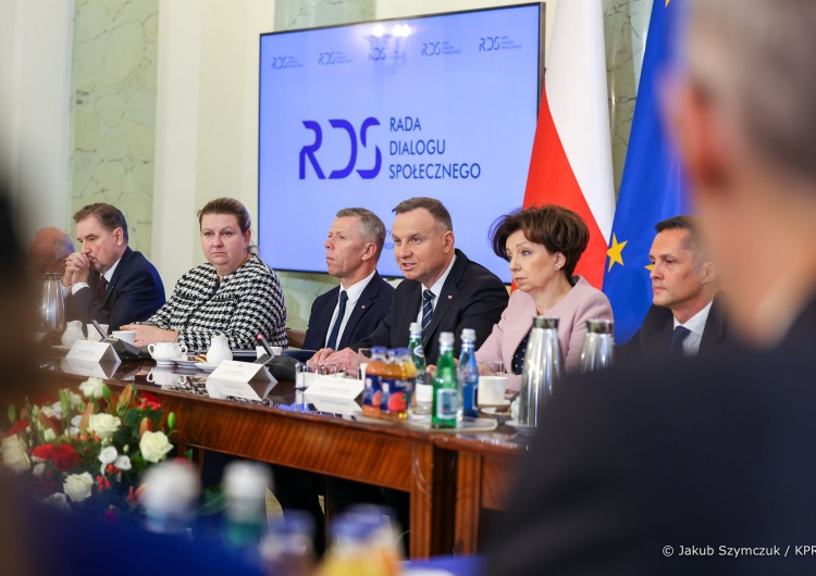 RDS stanie się urzędem ds. dialogu społecznego. Są założenia nowelizacji ustawy