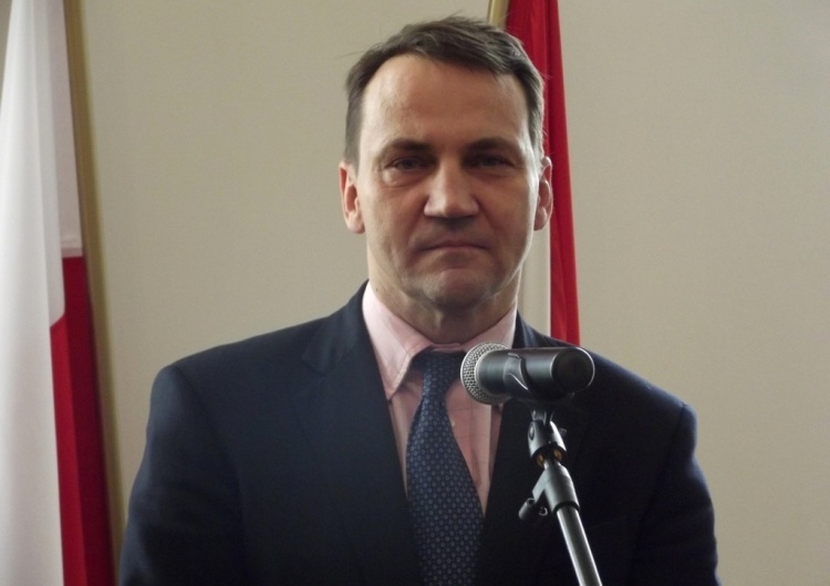 Ujawniono szczegóły spotkania Sikorski–Ławrow