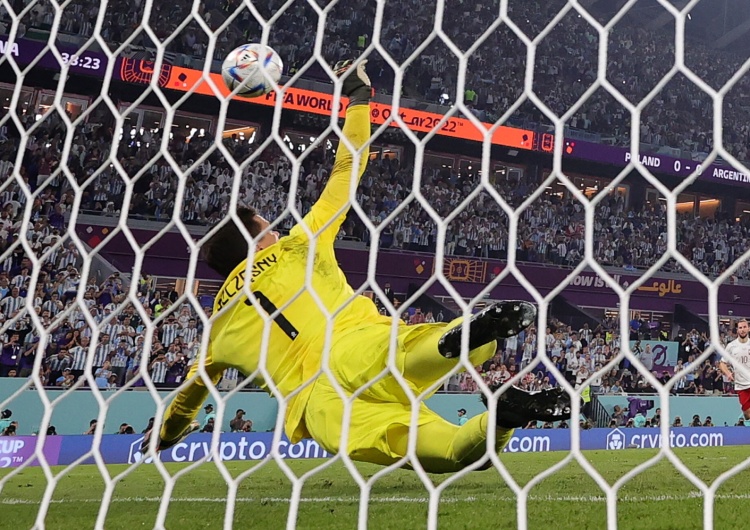 Wojciech Szczęsny Dramat Biało-Czerwonych tuż po gwizdku. Argentyna strzela bramkę