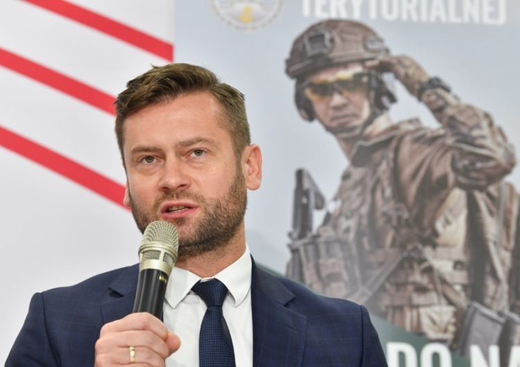Kamil Bortniczuk Minister sportu: Nie słyszałem o żadnej premii obiecanej piłkarzom