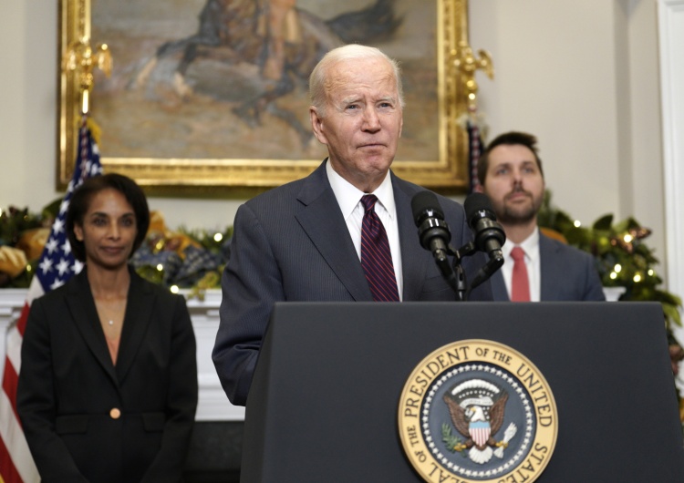 Prezydent USA Joe Biden „USA mogą być wciągnięte w równoległe wojny w Europie i na Pacyfiku. Waszyngton musi działać natychmiast”