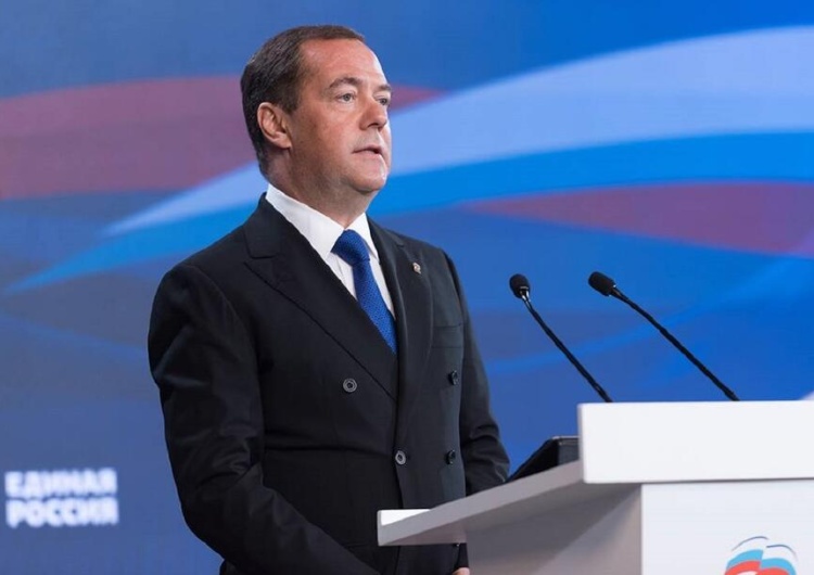 Dmitrij Miedwiediew „Sojusz wypowiedział nam wojnę hybrydową”. Miedwiediew uderza w NATO
