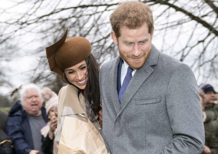 Meghan Markle i książę Harry  Książę Harry i Meghan Markle dostaną zaproszenie na koronację Karola III? Odwilż w Pałacu Buckingham?