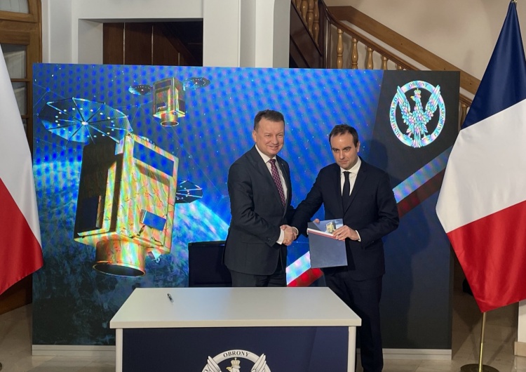 Mariusz Błaszczak Ministrowie obrony Polski i Francji zatwierdzili umowę na dostawę dwóch satelitów dla Wojska Polskiego