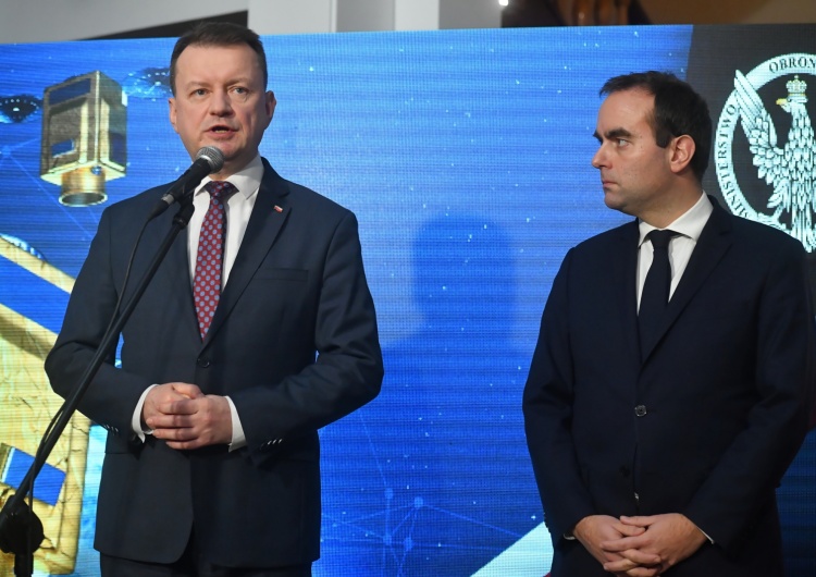 Mariusz Błaszczak Mariusz Błaszczak: Satelity będziemy mieli do 2027 r., ale z obrazowania skorzystamy już teraz