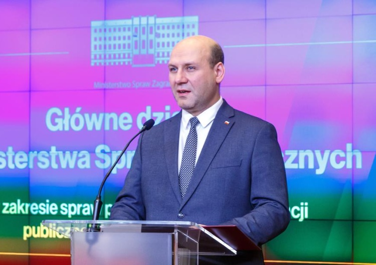 Szymon Szynkowski vel Sęk KPO dla Polski. Szynkowski vel Sęk podał możliwy termin wypłacenia środków