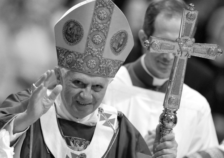Emerytowany papież Benedykt XVI