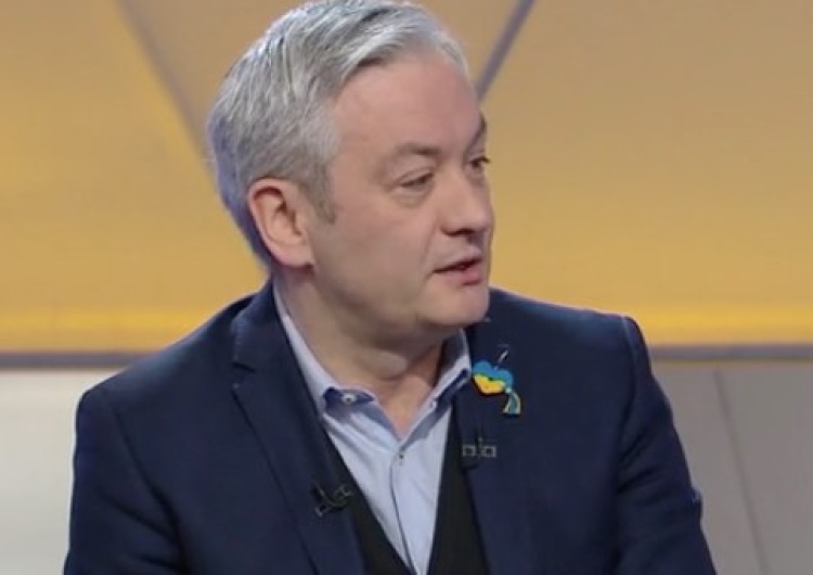 Robert Biedroń Skandaliczne słowa Biedronia! Obarcza współwiną szefa MON za eksplozję w Przewodowie