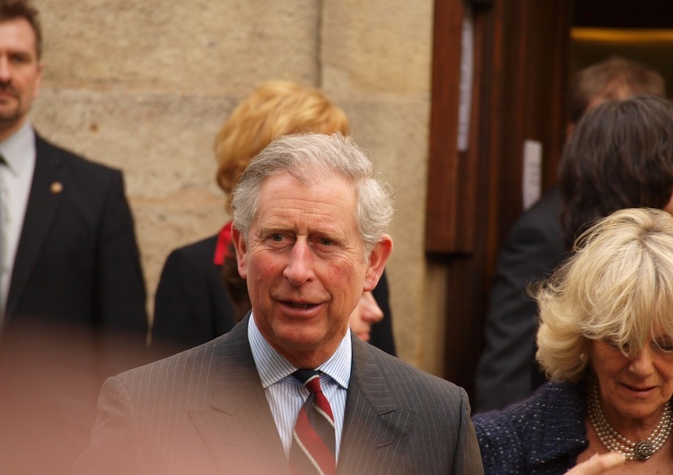 król Karol III Sensacyjne doniesienia z Pałacu Buckingham. Ta decyzja króla Karola III może wywołać prawdziwe trzęsienie ziemi