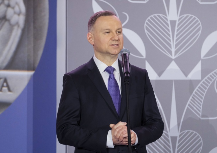 Andrzej Duda Prezydent Duda: Polska podjęła decyzję o przekazaniu Ukrainie kompanii czołgów Leopard w ramach koalicji międzynarodowej