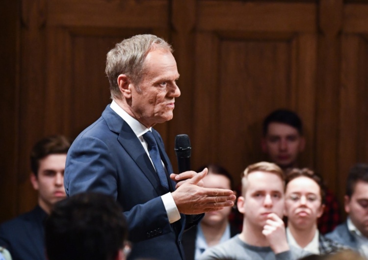 Donald Tusk TVP Info: Platforma zebrała blisko 9 mln zł. Kto wpłacił najwięcej?