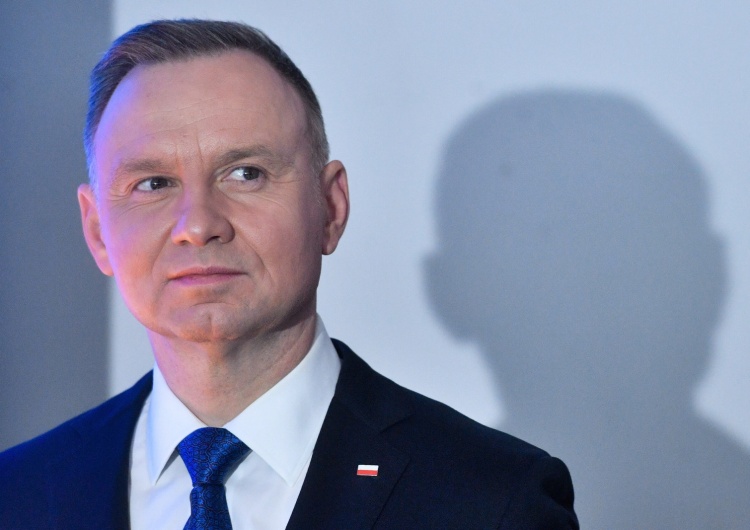 Andrzej Duda Prezydent Duda: Ukrainie potrzebna jest broń, broń i jeszcze raz broń
