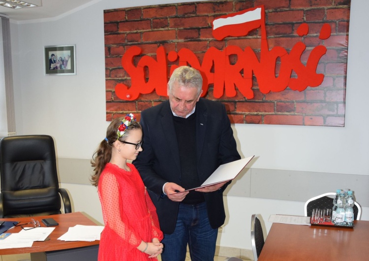 „Solidarni z Ukrainą”. Prezydium ZR Podlaskiego przyznało stypendium dla Marysi