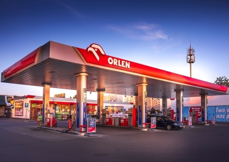 Stacja Orlen Orlen kupuje stacje benzynowe w Niemczech. „Dzięki temu przyspieszamy”