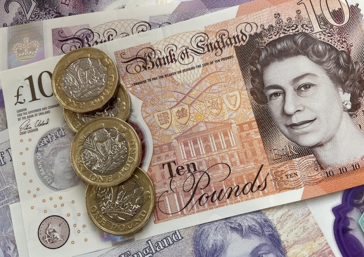  Bank Anglii podnosi stopy procentowe. „Recesja będzie niższa i krótsza”