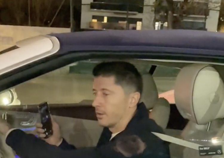 Robert Lewandowski Robertowi Lewandowskiemu puściły nerwy. Oto co zrobili kibice Barcelony [WIDEO]
