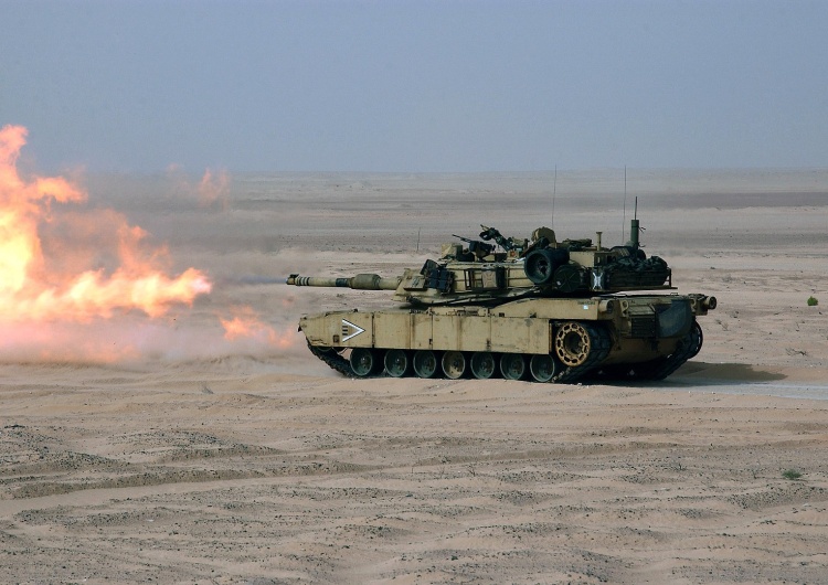 Amerykański czołg M1A1 Abrams Rosyjski ekspert bije na alarm ws. Abramsów na Ukrainie.