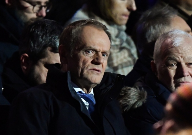 Donald Tusk Poseł PiS składa pozew przeciw Tuskowi. Żąda przeprosin