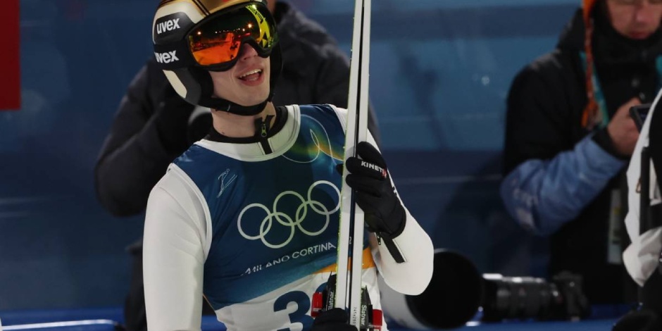 Igrzyska 2026. Srebrny medal Tomasiaka w skokach narciarskich