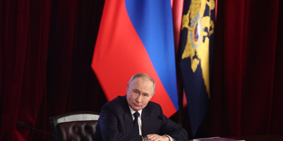 Tȟašúŋke Witkó: Na Kremlu bez zmian