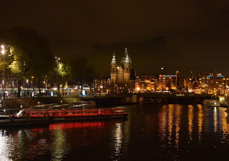  Amsterdam: diecezja zamyka 60 proc. kościołów