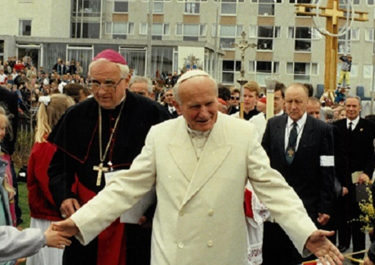 Jan Paweł II, 1989 rok, pielgrzymka na Islandię 9. rocznica kanonizacji św. Jana Pawła II