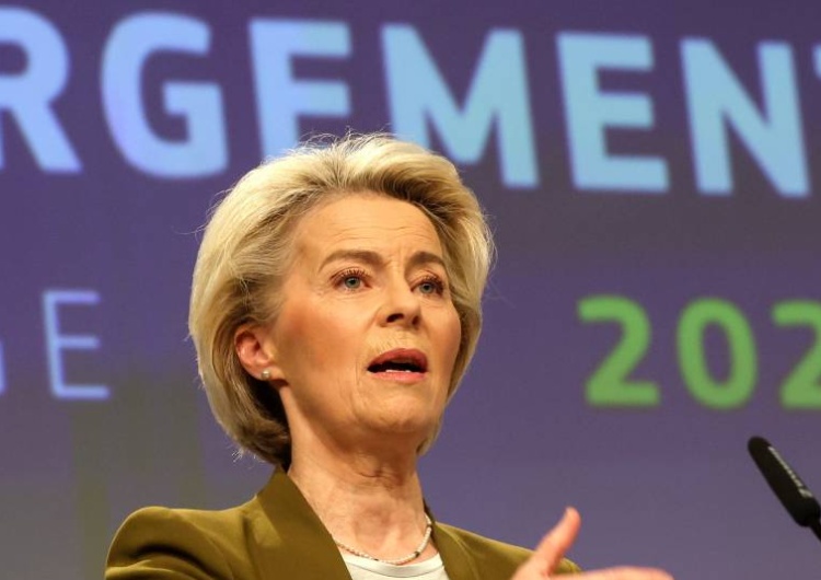 Przewodnicząca Komisji Europejskiej Ursula von der Leyen Ukraina bliżej Unii Europejskiej? KE przedstawiła raport