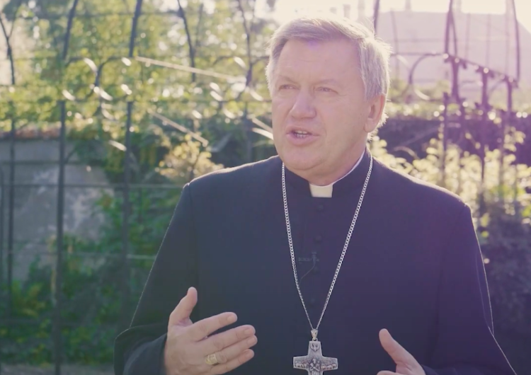 abp Józef Kupny [wywiad] Zastępca Przewodniczącego KEP o duchownych: Musimy się oczyścić! 